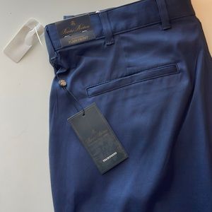 Brooks Brothers Men’s Tech pant